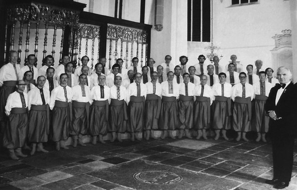 Image - Myroslav Antonowycz and the Byzantine Choir (Utrecht, Netherlands).